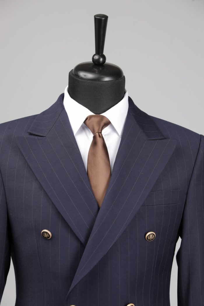 Costum Bleumarin în Dungi la Două Rânduri de nasturi - imagine 6