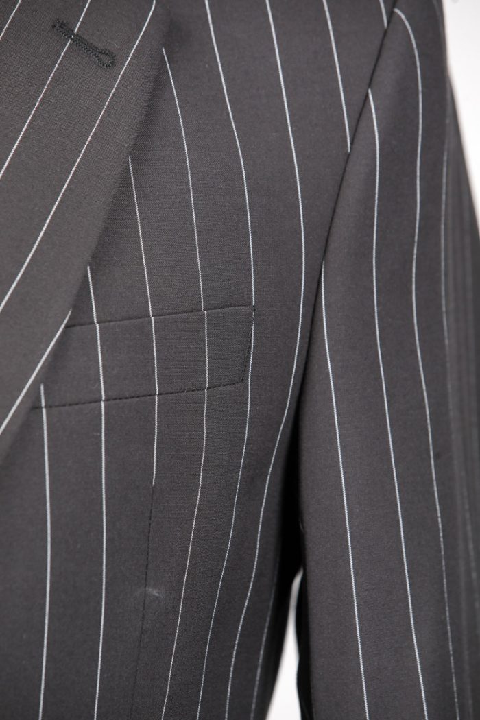 Costum Negru în Dungi din lână Țesătură Subțire - imagine 2