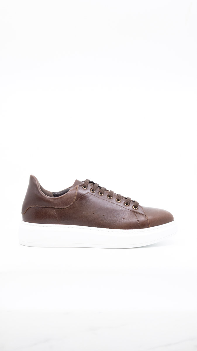 costume barbati sibiu costume de mire costume de ceremonie camasi sibiu camasi de mire camasi elegante-36 Sneakers Bărbați Piele Maro Talpă Albă - Rosinni Smart-Casual - imagine 1